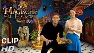 DAS MAGISCHE HAUS | Clip "Zaubertrick Herfurth & Schweighöfer Kurz" | Deutsch | Ab 22. Mai im Kino!