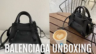 BALENCIAGA NEO CLASSIC MINI UNBOXING + WHAT FITS INSIDE