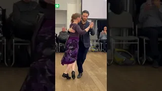 Class demo (vals) at Tango Cafe - Yuri 'Gaucho' Bellicanta & Kate Miller - London 2024