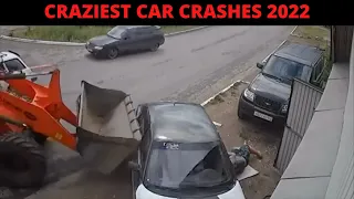 CRAZIEST AND MOST BRUTAL CAR CRASH COMPILATION 2022 | DASHCAM ROAD RAGE KARMA COMPILATION | 49