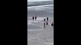 Far west a Ventimiglia, stranieri si affrontano in spiaggia