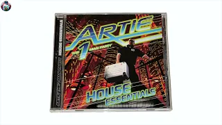 House Essentials - Artie The 1 Man Party