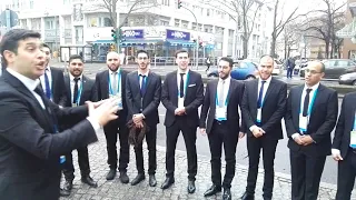 "Avinu Shebashamaim" - A Prayer for the State of Israel by Soul Key Choir live in Berlin street