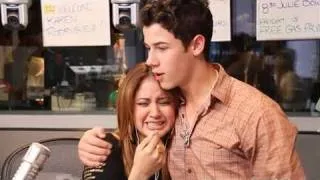 Nick Jonas Surprises Idol's Karen Rodriguez & Sister | Interview | On Air With Ryan Seacrest