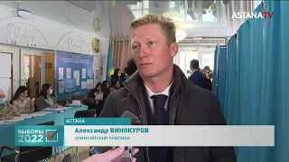 Звезда казахстанского велоспорта Александр Винокуров проголосовал в Астане