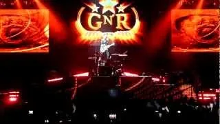 Guns N' Roses - Chinese Democracy (live at Hellfest 2012)