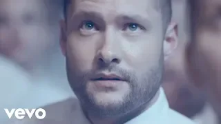 Calum Scott - Dancing On My Own (Official Video)