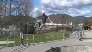 Justin Skates at grants pass skate park