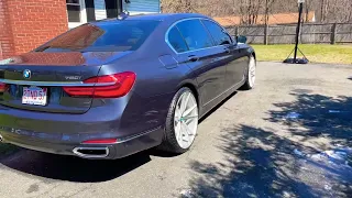 BMW 750i on 22s