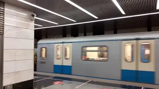 Москва 3544 станция метро Деловой центр Солнцевской линии зима вечер