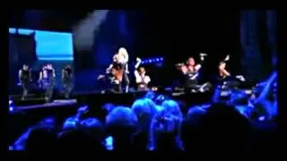 Madonna-Frozen (Sticky & Sweet tour 2009)