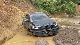 Bogged Deep in Muddy Sand | Ranger Raptor saved by snatch block