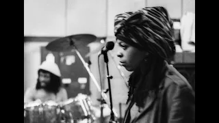 Black Uhuru - Shine Eye Gal + dub #reggae #dub