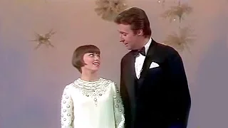 Mireille Mathieu et Peter Alexander - Weiße Weihnacht (Peter Alexander Show, 1969)