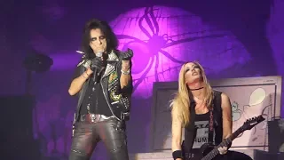 Alice Cooper - 24.11.2017 07. The World Needs Guts - Große Jurahalle, Neumarkt ,Germany