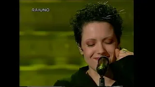 Antonella Ruggiero - Amore Lontanissimo - Premiazione - Sanremo 1998 - Serata Finale 28-02-1998