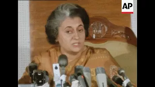 SYND 1-1-72 INDIA'S PRESIDENT, INDIRA GHANDI PRESS CONFERENCE