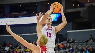 Ben Humrichous- 6’9”, 220 lbs.; Senior; G/F- Evansville