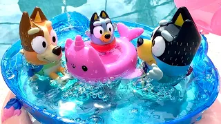 The Pool - Baby Bluey toys pretend play