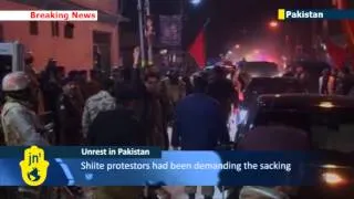 Pakistan sectarian violence: Shiites call off Quetta protest after PM sacks minister