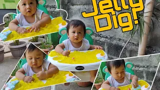 Sensory Play (Jelly Dig) 8 months old