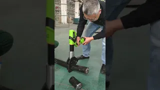 BC105W Battery powered hydraulic cable cutter