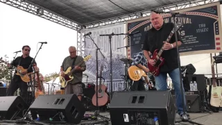 Los Lobos, That Train Don't Stop Here, 2017-07-01, Ventura, CA