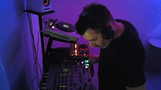 Stay Funky Live Stream House Set