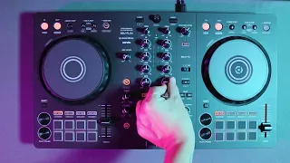 Pioneer DJ DDJ-FLX4 vs DDJ-400 - Comparativo