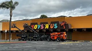 Michael Jackson Biopic Toys”R”Us in Burbank, Ca