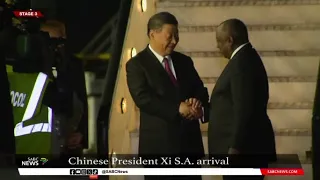 Pres Ramaphosa welcomes Chinese counterpart at OR Tambo International Airport