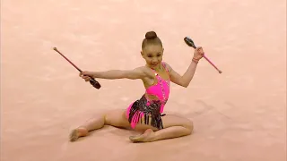 NIKOLOVA Stiliana (BUL) - Senior RGI Clubs Finals ✨💛✨ EUROPEAN RHYTHMIC CHAMPIONSHIPS 2022 - 32,450