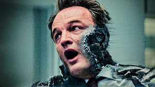 John Connor no se siente tan bien | Terminator: Génesis | Clip en Español