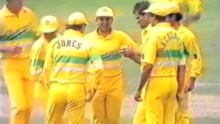 *FIRST FINAL* 1990 Australia v  Pakistan @ MCG (Benson & Hedges World Series Cup Cricket)