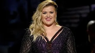 Kelly Clarkson Shares Adorable Photo of Daughter River Rose Cradling 3-Month-Old Brother Remy - S…