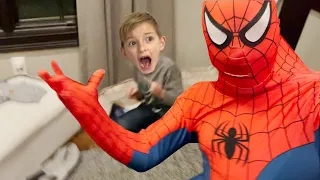 Father & Son SPIDER MAN SCARE PRANK!