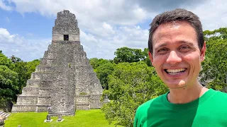 I Climbed The Highest Mayan Temple in Tikal, Guatemala 🇬🇹