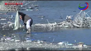 На Гоцатлинском водохранилище провели масштабный субботник