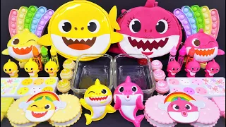 "Baby Shark VS Mommy Shark" Slime. Mixing Makeup into clear slime! 🌈ASMR🌈 #satisfying #슬라임 (212)