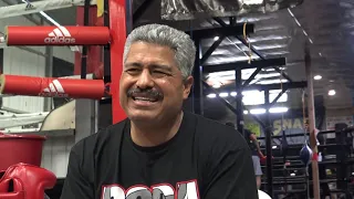 ROBERT GARCIA REACTION TO WHAT CRAWFORD SAID ABOUT CANELO NOT FIGHTING BLACK FIGHTERS EsNews Boxing