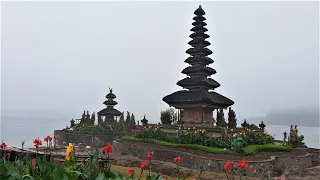 Ulun Danu Beratan & Penataran Lempuyang Temples - Bali Indonesia
