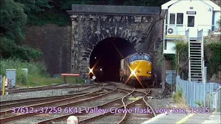 DRS Class 37s on nuclear flasks at Bangor, heavily-delayed. 31-07-2015.