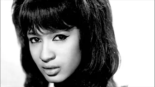 Ronnie Spector, Ronettes Singer, Dead at 78