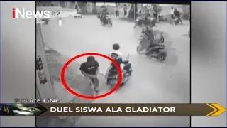 [Rekaman CCTV] Duet Ala Gladiator Pakai Sajam, Tangan Siswa SMK di Bekasi Putus - Police Line 08/12