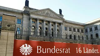 Bundesrat billigt Bundes-Notbremse zur Eindämmung der Corona-Pandemie | AFP