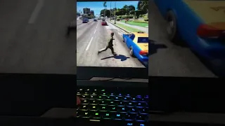 Что будет если в GTA 5 вызвать такси в океан😱