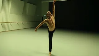 TRUEBA (Choreography by Remi Wortmeyer and danced by Daniel Montero Real)