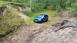 BMW X5 e53 4.6is Offroad Testing