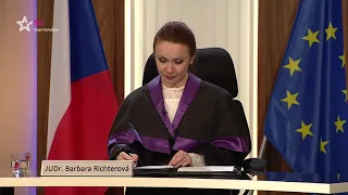 Soudkyně Barbara (2018/235) - Matka na dvě věci