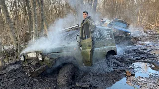 Пришлось разворачиваться! Все Машины сломались, сварка в лесу